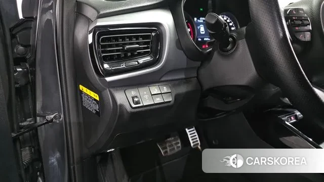 Kia Stonic 2018 Серый из Кореи, фото 4