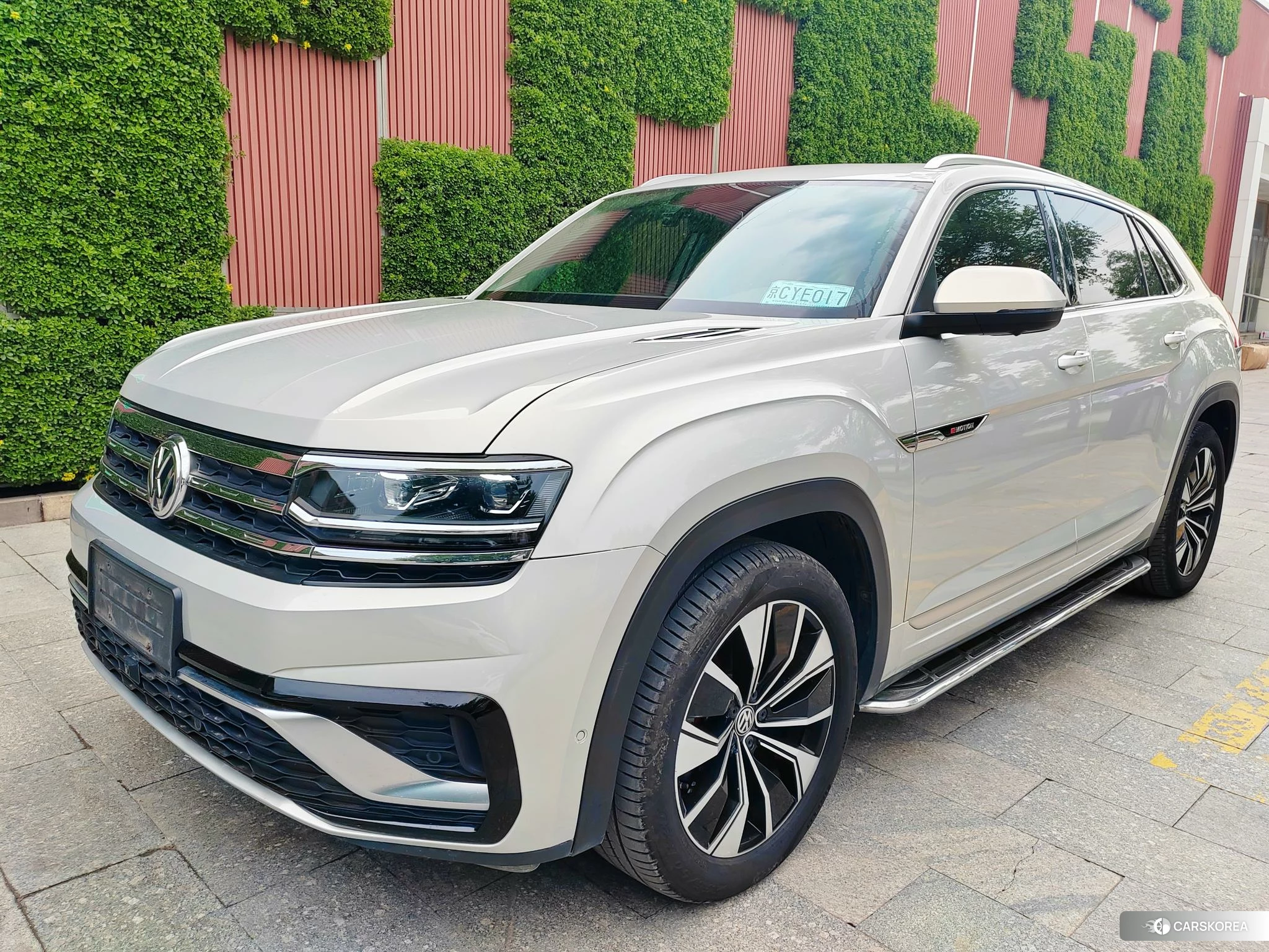 Volkswagen Tourang 2020 Серебристо-серый из Китая, фото 4