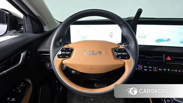 Kia EV6 2023 Белый из Кореи, фото 4