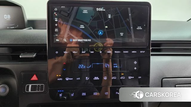 Hyundai Staria 2023 Белый из Кореи, фото 4