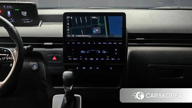 Hyundai Staria 2023 Белый из Кореи, фото 4