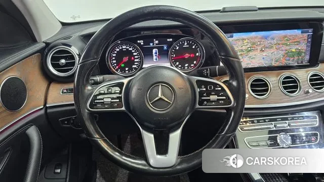 Mercedes-Benz E-Class W213 2019 Серый из Кореи, фото 4