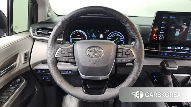 Toyota Sienna 4th Generation 2022 Серый из Кореи, фото 4