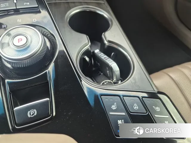 Kia K8 2022 Черный из Кореи, фото 4