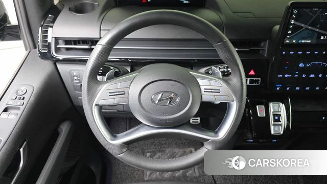 Hyundai Staria 2022 Черный из Кореи, фото 4