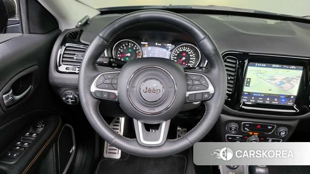 Jeep Compass 2nd Generation 2019 Серый из Кореи, фото 4