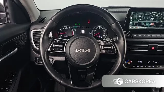 Kia Seltos 2022 Серый из Кореи, фото 4