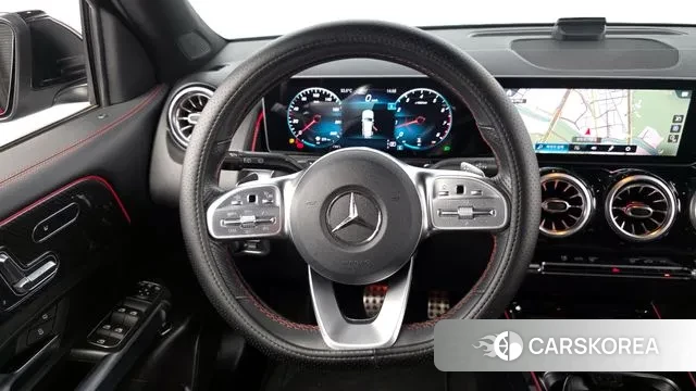 Mercedes-Benz GLB-Class X247 2020 Черный из Кореи, фото 4