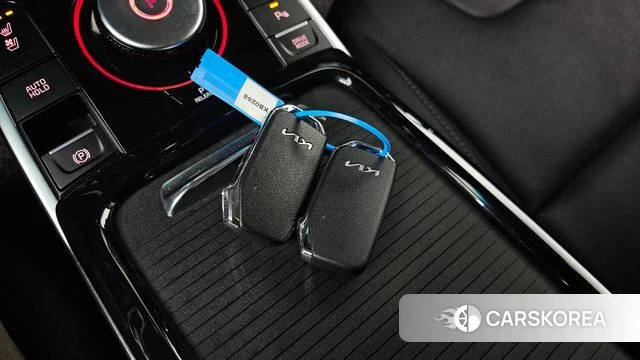 Kia Niro Plus 2022 Белый из Кореи, фото 4