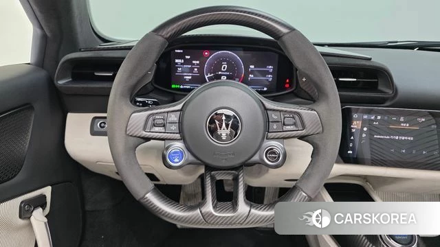 Maserati MC20 2023 Белый из Кореи, фото 4