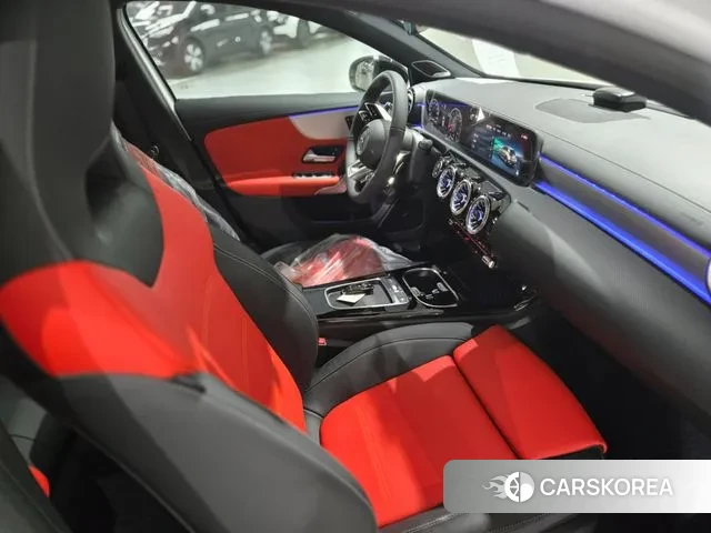 Mercedes-Benz A-Class W177 2025 Белый из Кореи, фото 4