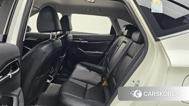 Kia The New Seltos 2024 Белый из Кореи, фото 4