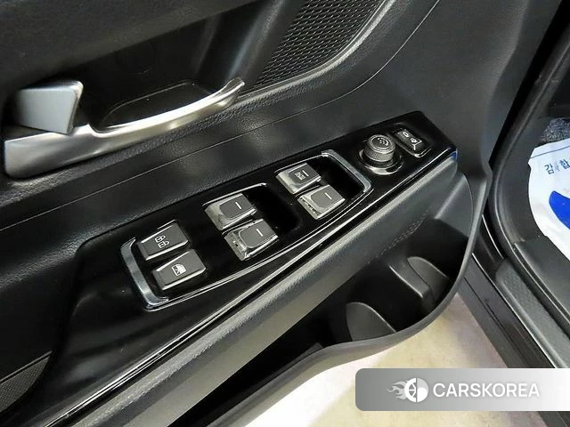 Ssangyong Beautiful Korando 2019 Черный из Кореи, фото 4