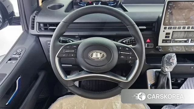 Hyundai Staria 2025 Черный из Кореи, фото 4