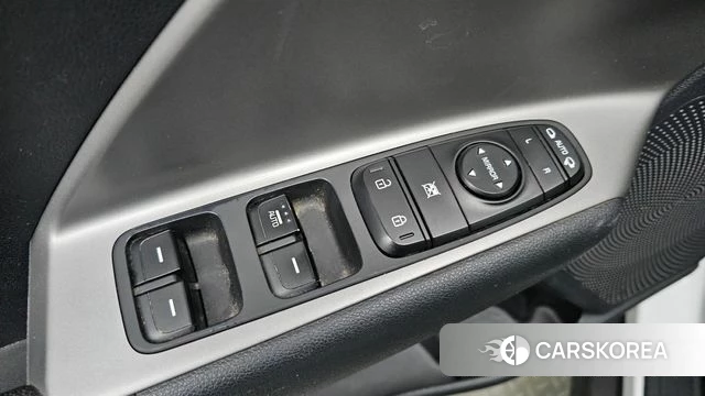Kia Niro Plus 2022 Белый из Кореи, фото 4