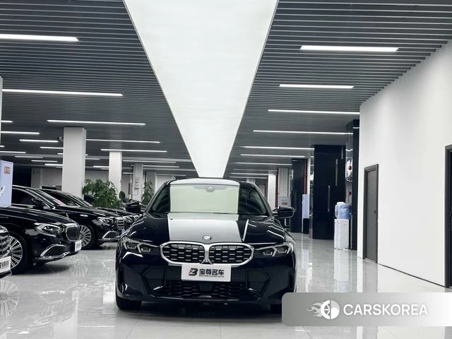 BMW 3 series 2025 Черный из Китая, фото 4