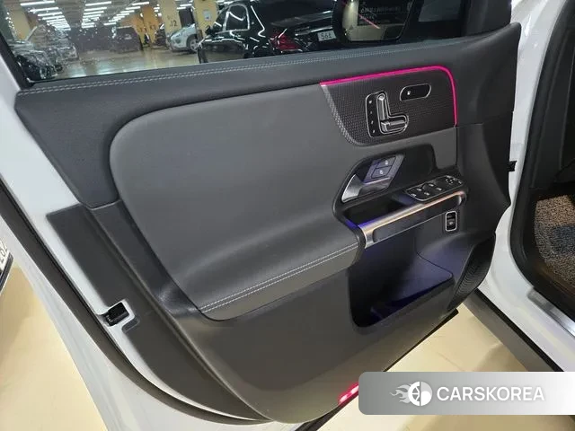 Mercedes-Benz EQB X243 2024 Белый из Кореи, фото 4