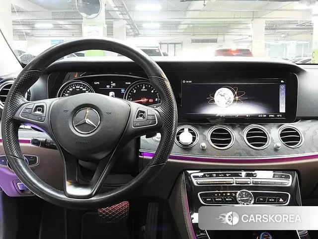 Mercedes-Benz E-Class W213 2018 Белый из Кореи, фото 4