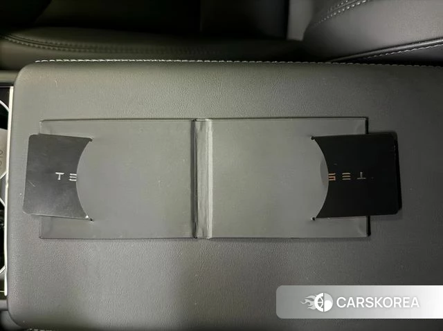Tesla Model Y 2025 Серый из Кореи, фото 4