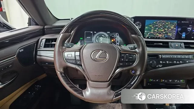 Lexus ES300h 7th generation 2020 Серебристо-серый из Кореи, фото 4