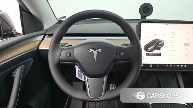 Tesla Model Y 2025 Серый из Кореи, фото 4