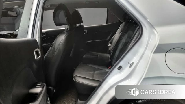 Hyundai Venue 2019 Белый из Кореи, фото 4