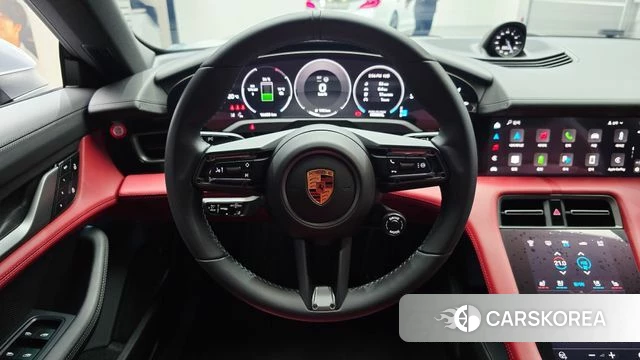 Porsche Taycan 2025 Серебряный из Кореи, фото 4
