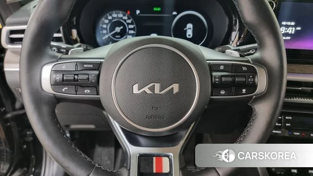 Kia K5 3rd generation 2021 Черный из Кореи, фото 4