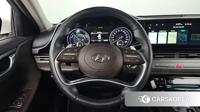 Hyundai The New Grandeur IG Hybrid 2021 Белый из Кореи, фото 4