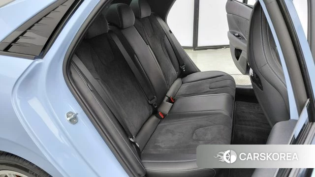 Hyundai The New Avante (CN7) 2023 Небесно-голубой из Кореи, фото 4