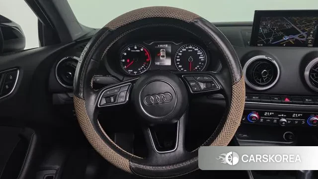 Audi New A3 2018 Черный из Кореи, фото 4