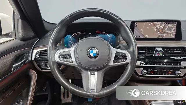 BMW 5 Series (G30) 2020 Белый из Кореи, фото 4