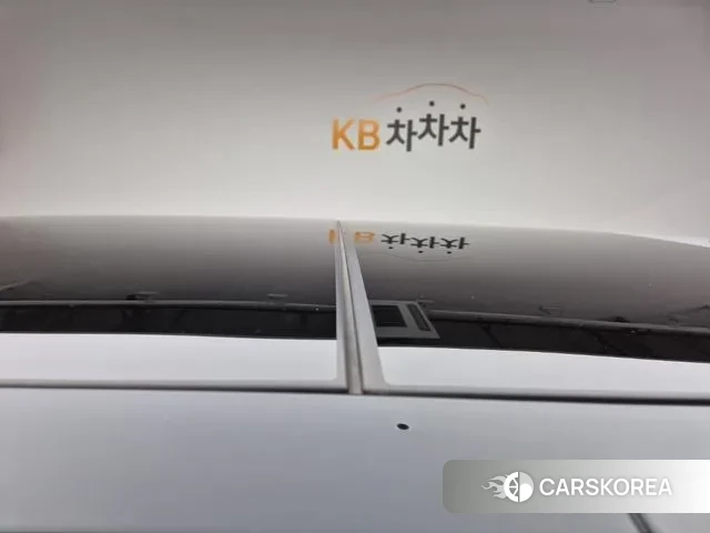 Land Rover Range Rover 5th Generation 2023 Серебристо-серый из Кореи, фото 4