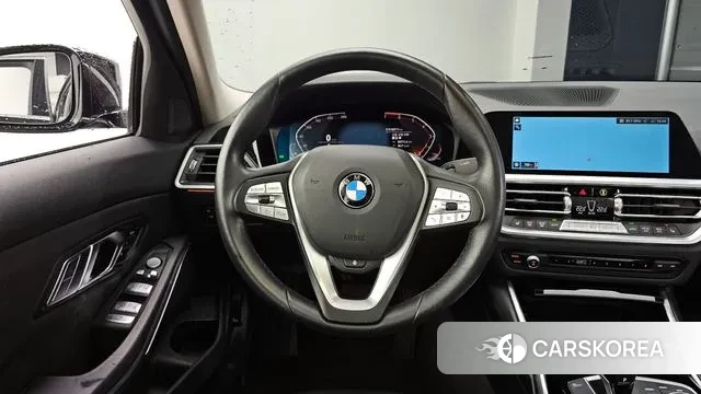 BMW 3 Series (G20) 2022 Черный из Кореи, фото 4