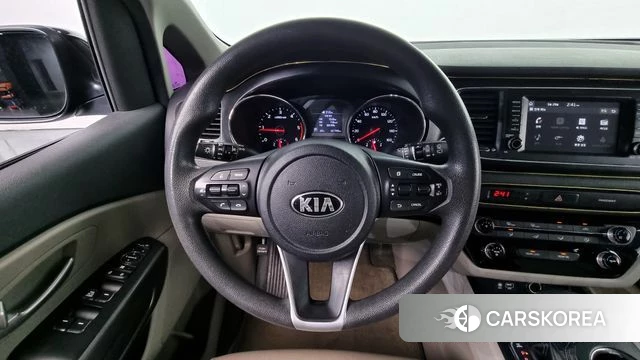 Kia The New Carnival 2018 Черный из Кореи, фото 4