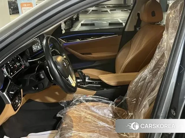 BMW 5 Series (G30) 2018 Серый из Кореи, фото 4