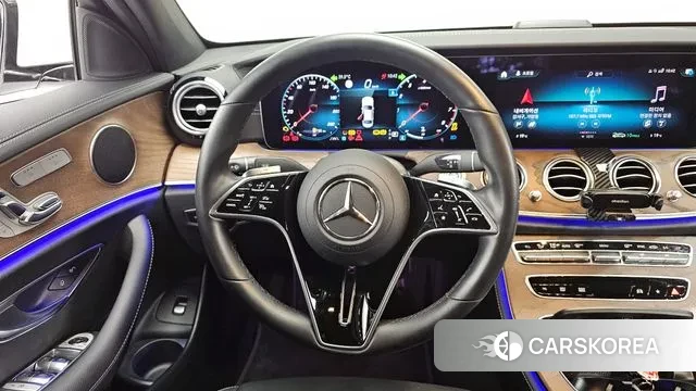 Mercedes-Benz E-Class W213 2021 Белый из Кореи, фото 4