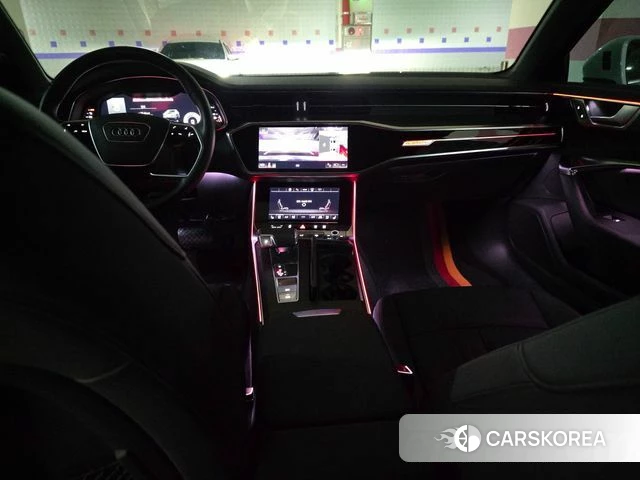 Audi A6 (C8) 2021 Белый из Кореи, фото 4