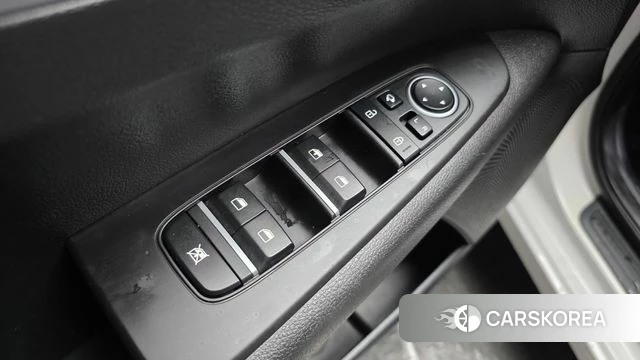 Kia The New K3 2nd generation 2022 Белый из Кореи, фото 4