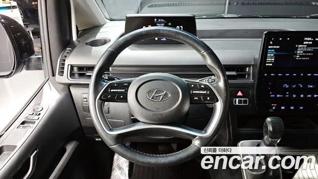 Hyundai Staria 2023 Черный из Кореи, фото 4