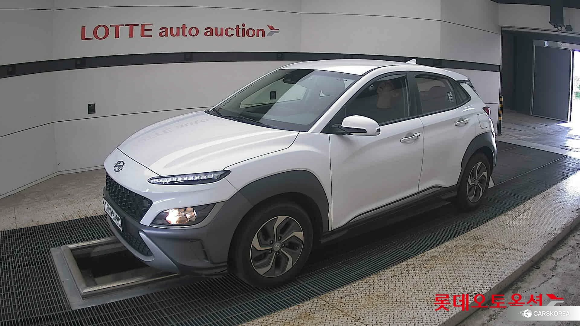 Hyundai Kona Hybrid 2021 Atlas White из Кореи, фото 4