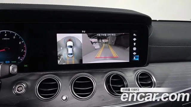 Mercedes-Benz E-Class W213 2022 Белый из Кореи, фото 4