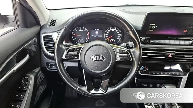 Kia Seltos 2020 Белый из Кореи, фото 4