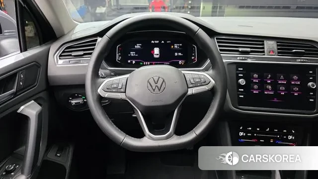 Volkswagen Tiguan second Generation 2021 Серый из Кореи, фото 4