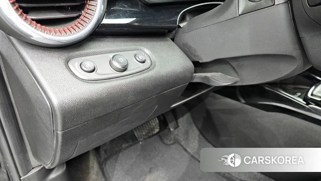 Chevrolet (GM Daewoo) Trax Crossover 2024 Черный из Кореи, фото 4