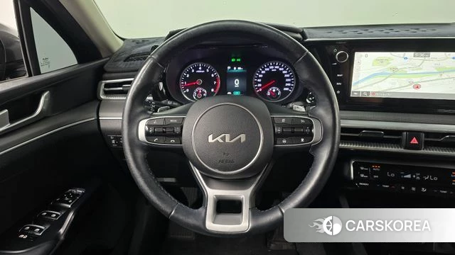 Kia K5 3rd generation 2023 Серый из Кореи, фото 4