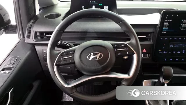 Hyundai Staria 2025 Серебряный из Кореи, фото 4