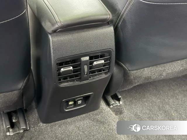 Toyota Corolla 2022 Белый из Китая, фото 4