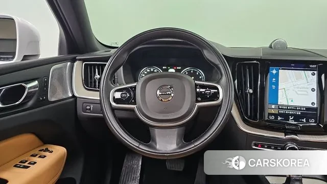 Volvo XC60 second Generation 2019 Белый из Кореи, фото 4