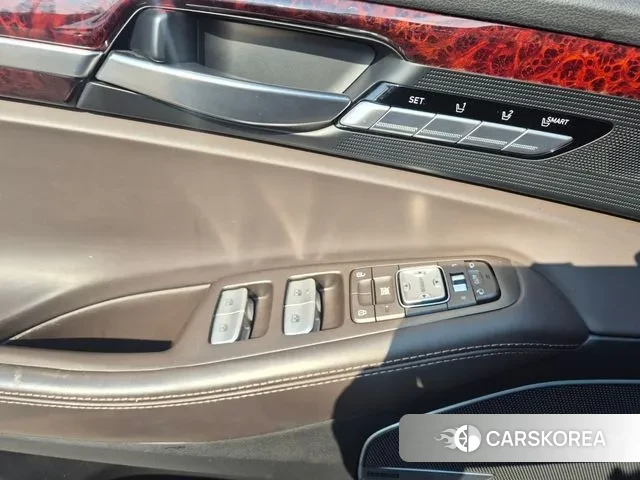 Genesis EQ900 2018 Черный из Кореи, фото 4